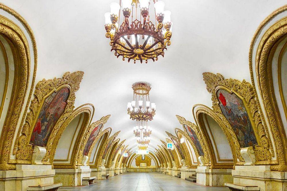 12 Arsitektur Stasiun Kereta di Rusia yang Bikin Terperangah
