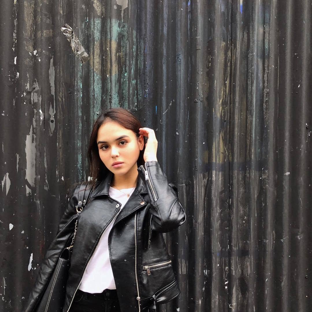 instagram.com/edlnlaura