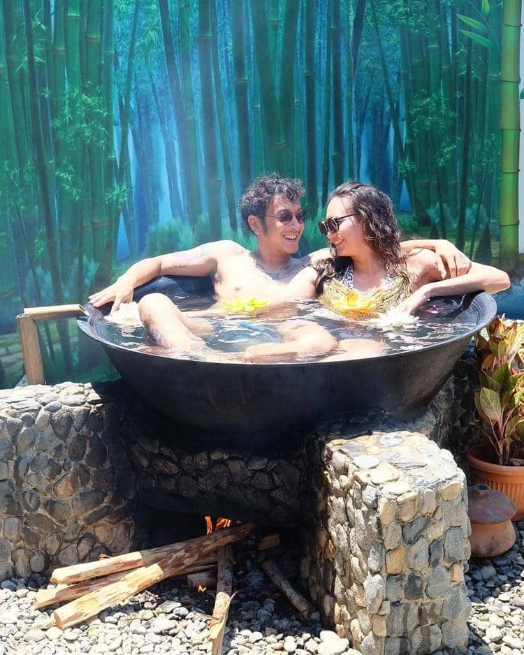 Instagram.com/nadinelist