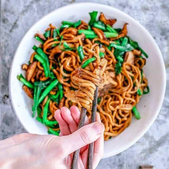 instagram.com/killing__thyme