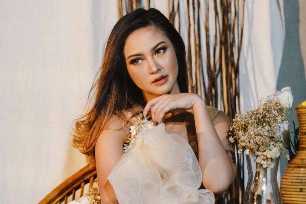 instagram.com/gabriellalarasati