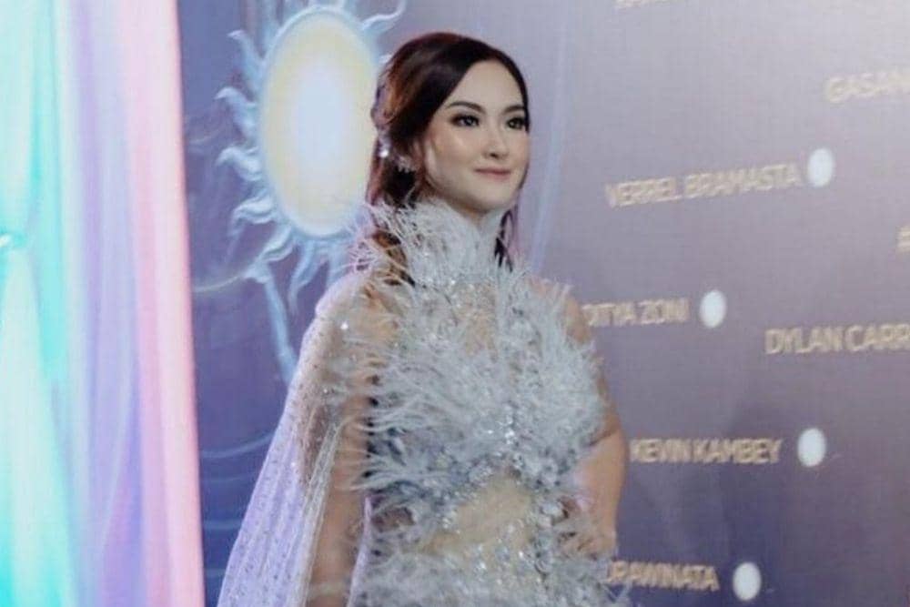 instagram.com/gabriellalarasati