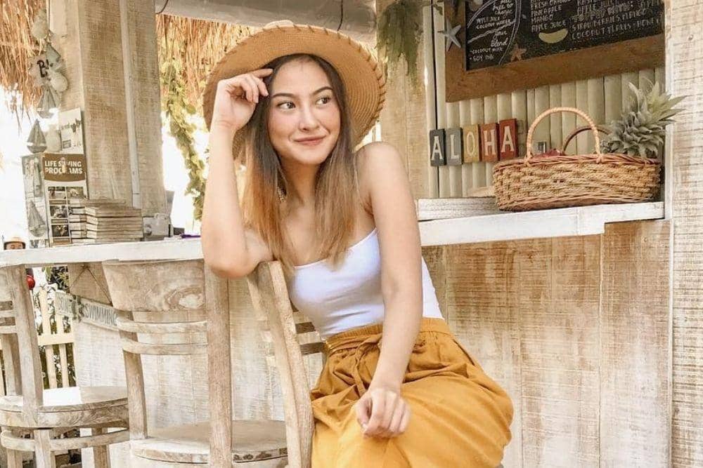 instagram.com/gabriellalarasati