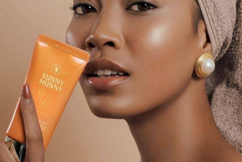 instagram.com/helloskinjunkie