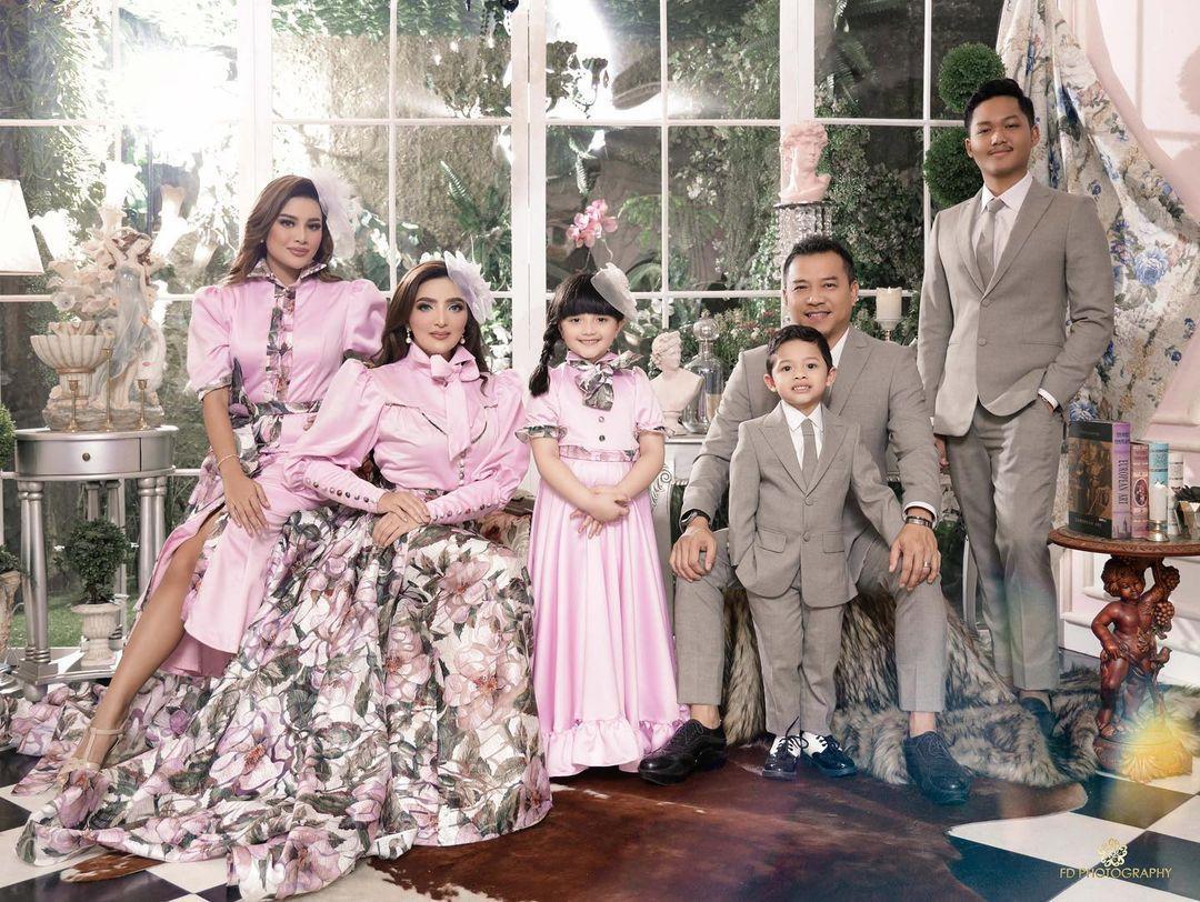Kondisi Terakhir Keluarga Anang-Ashanty Pasca Positif COVID-19 
