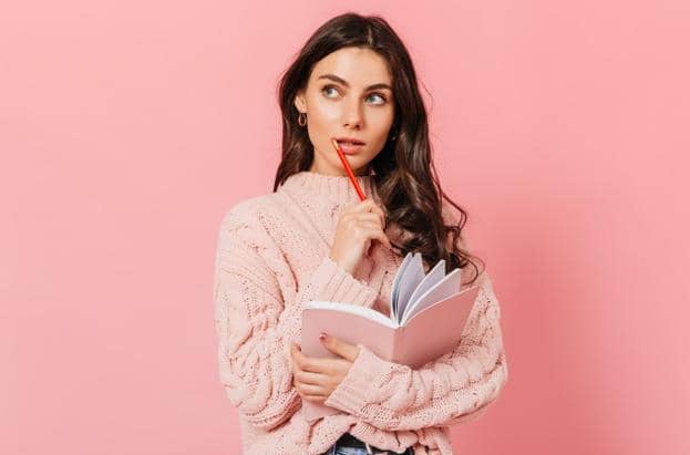 freepik.com/lookstudio