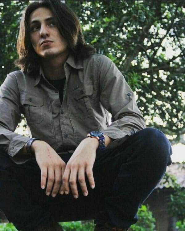 instagram.con/dylancarr8