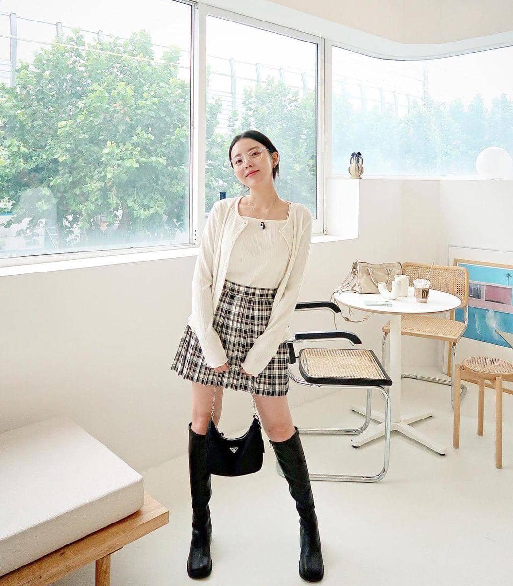 instagram.com/mejiwoo103