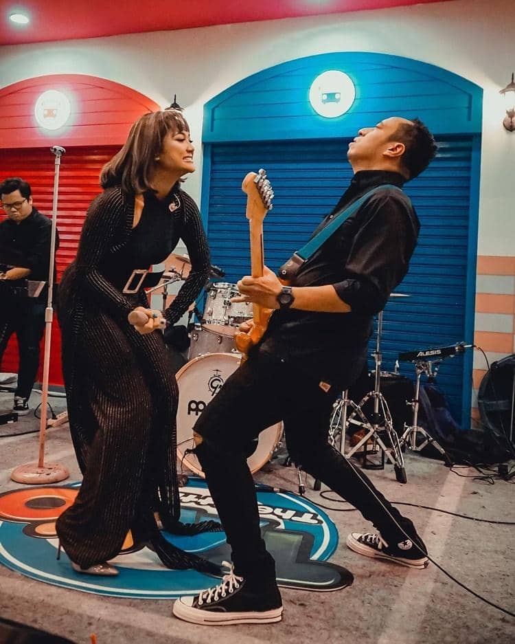 Instagram.com/dennistalakua