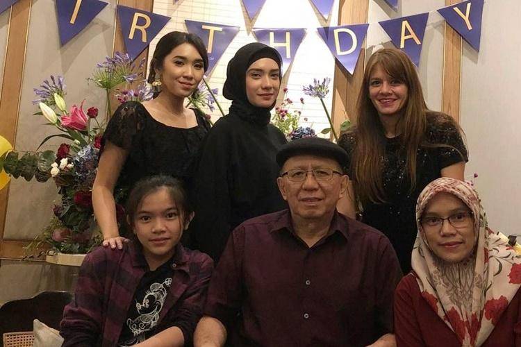 Instagram.com/akmanmilasari