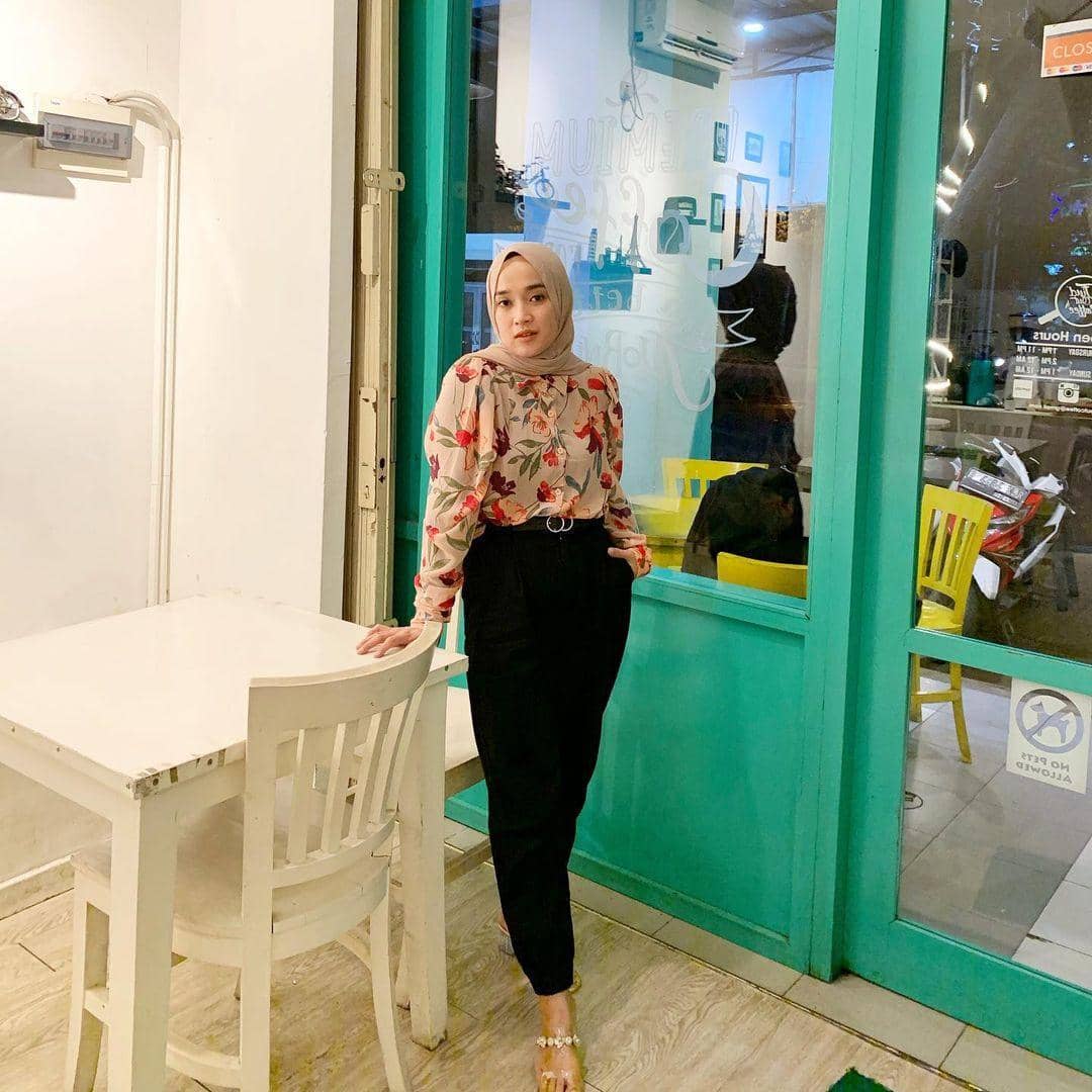 instagram.com/ririe_fairus