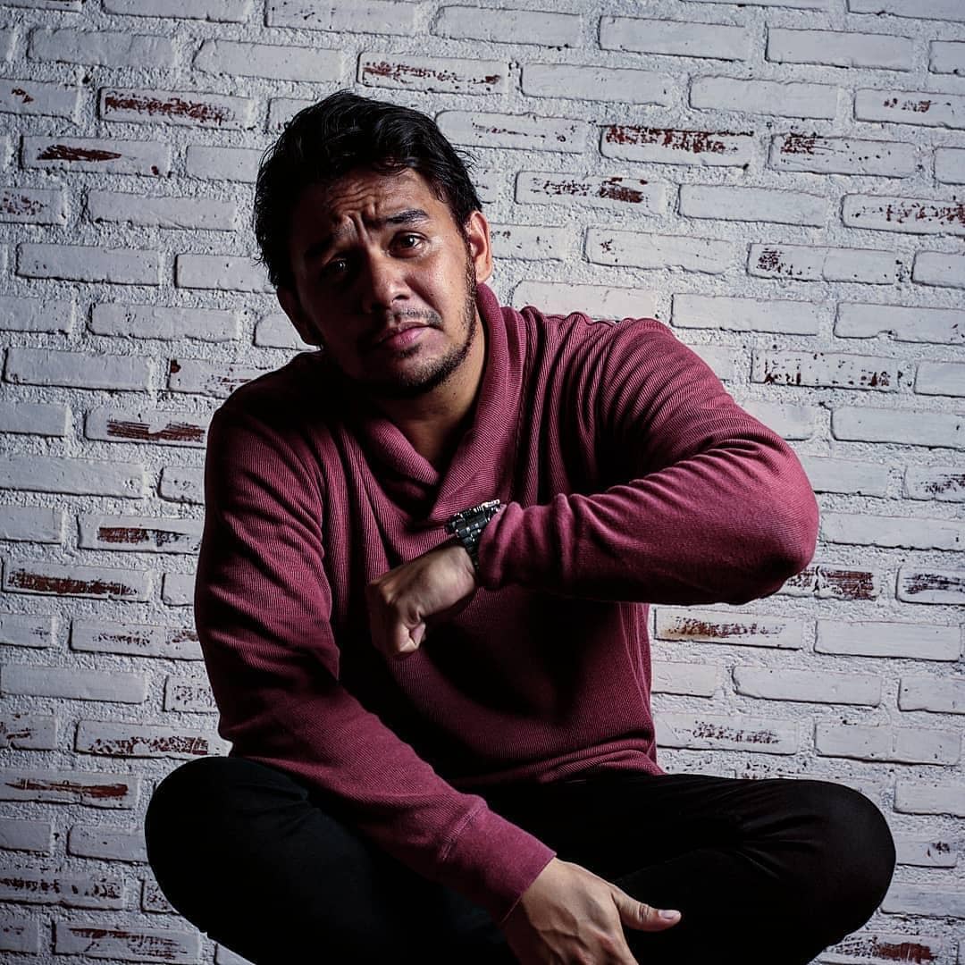 instagram.com/igopentury