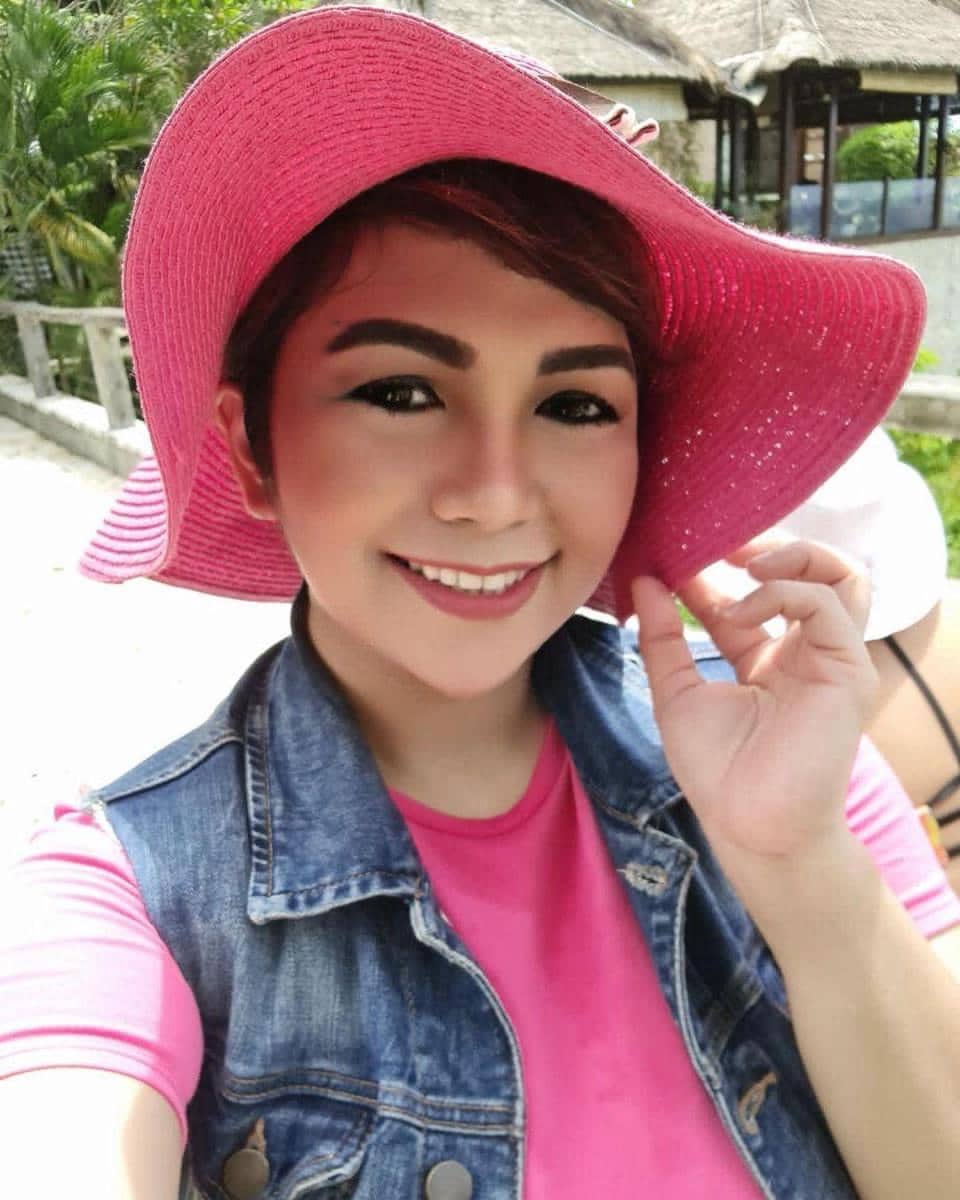 instagram.com/joydestinytobing