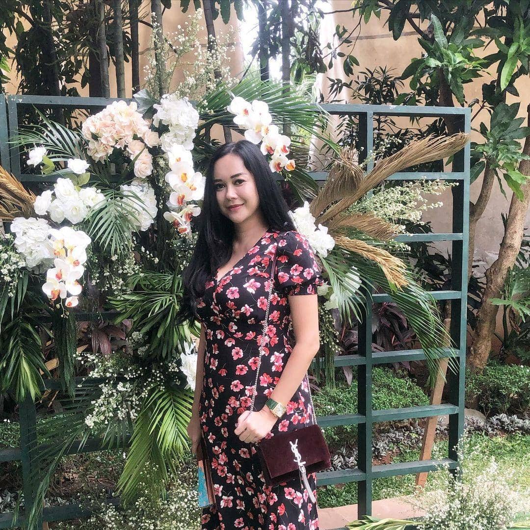 instagram.com/aurakasih