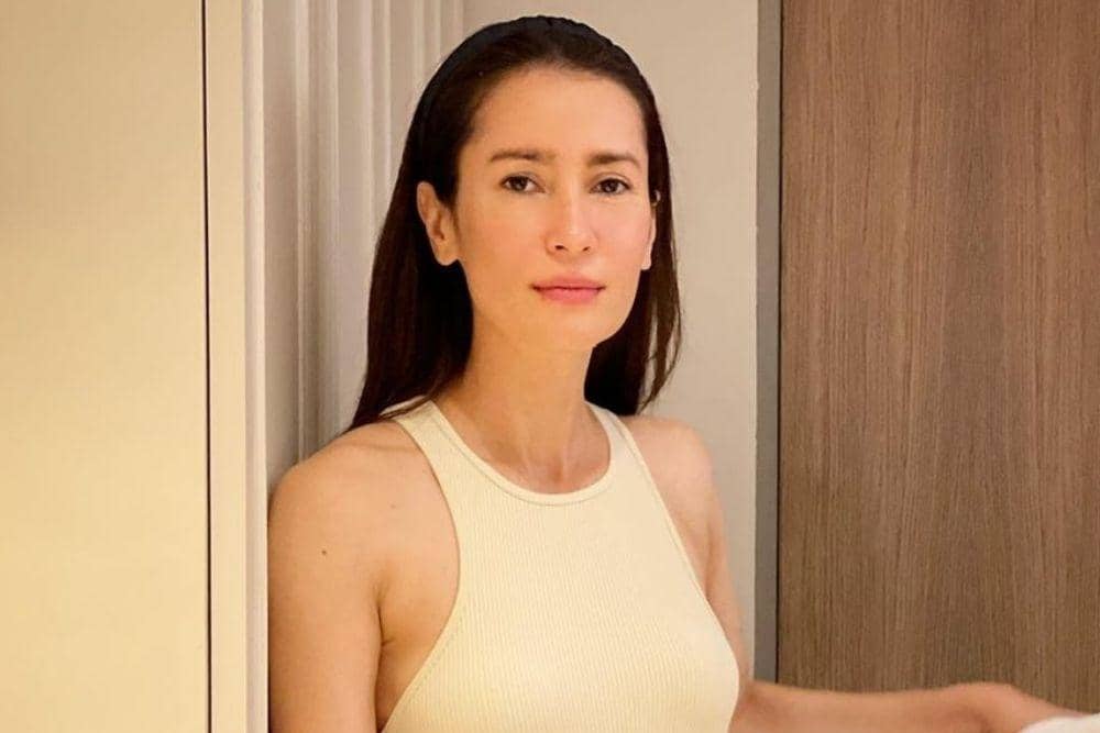 instagram.com/annethong