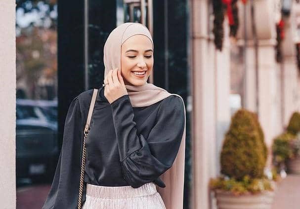 instagram.com/withloveleena