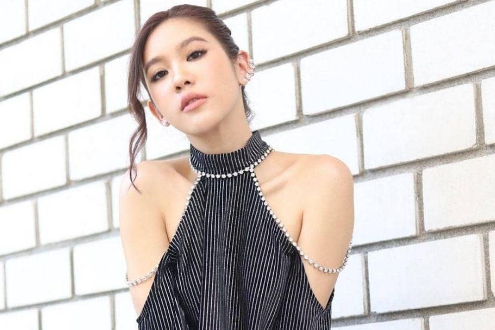 instagram.com/aniisa