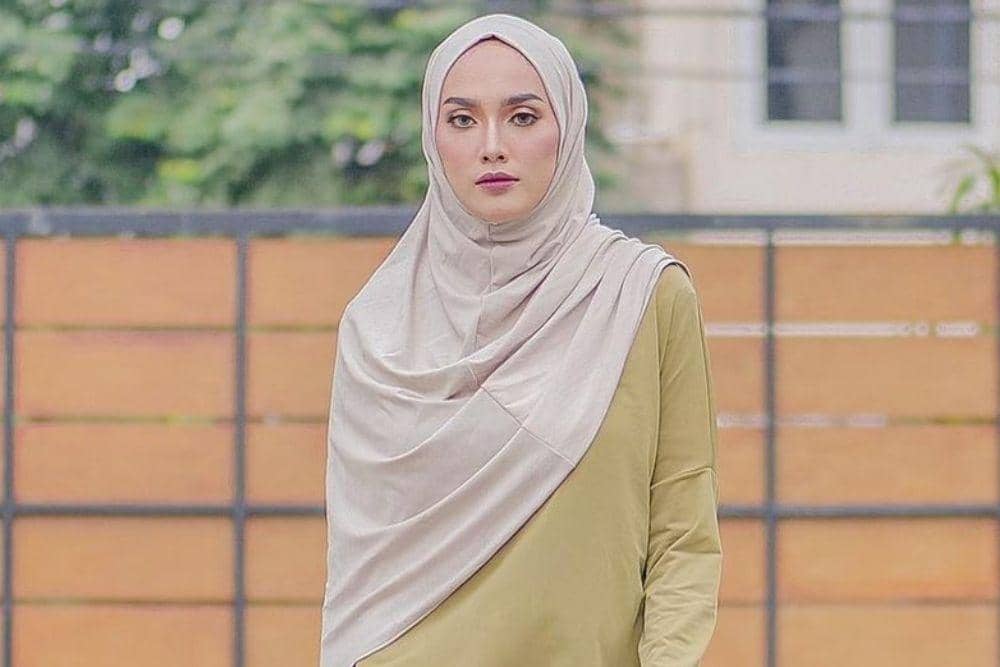 instagram.com/anasihaputrisakina