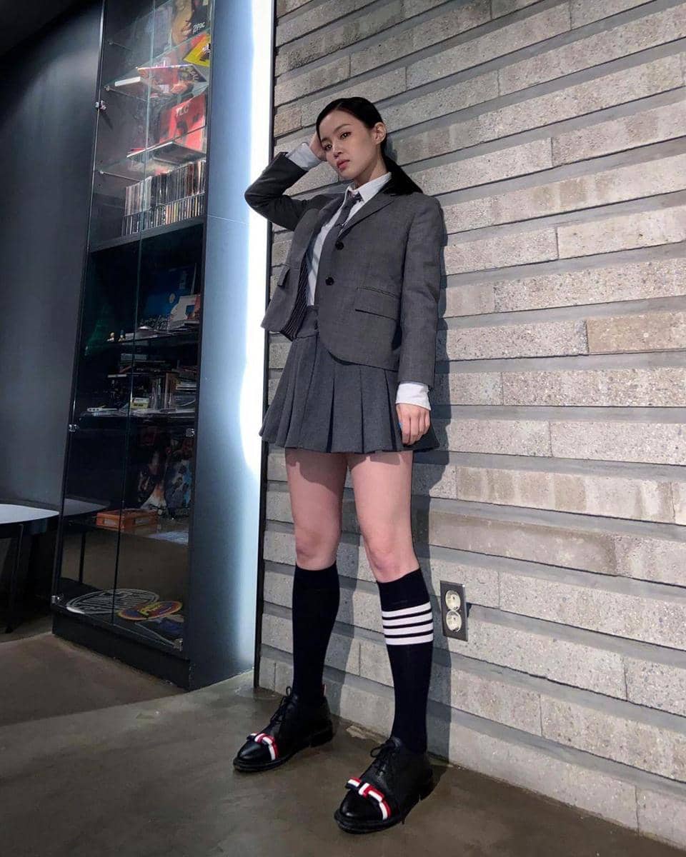 instagram.com/leehi_hi