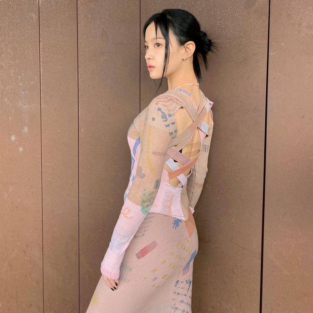 instagram.com/leehi_hi