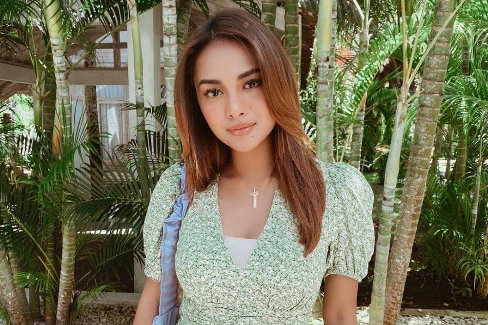 instagram.com/aurelie.hermansyah