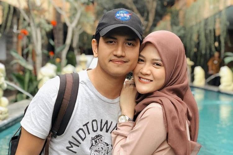 Instagram.com/hennyyrahman