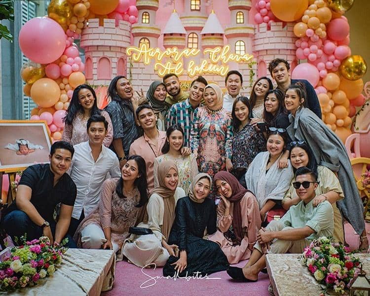 Instagram.com/rachelvennya