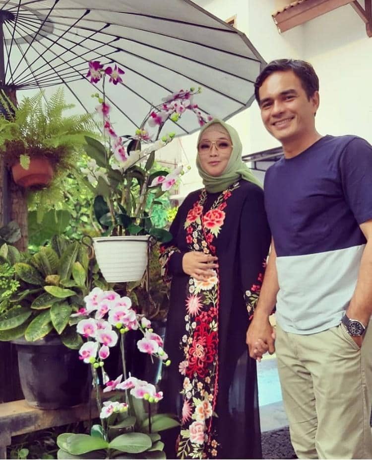 Instagram.com/fans_rinagunawan