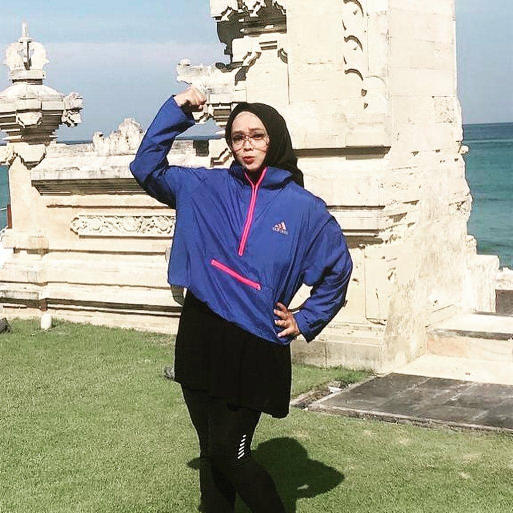 Instagram.com/rinagunawan74