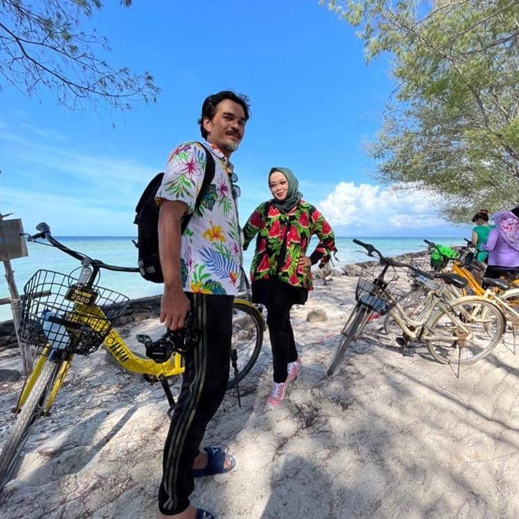 Instagram.com/rinagunawan74