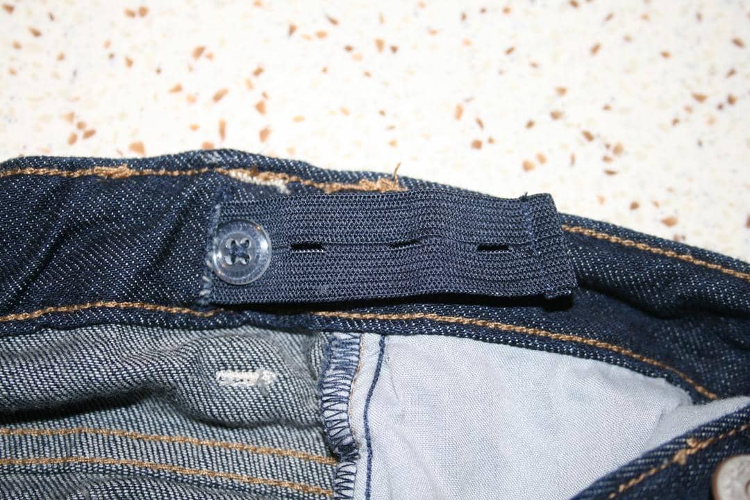 dancingthreadsri.com