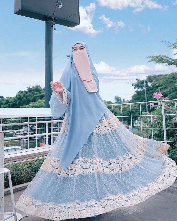 instagram.com/wardahmaulina_