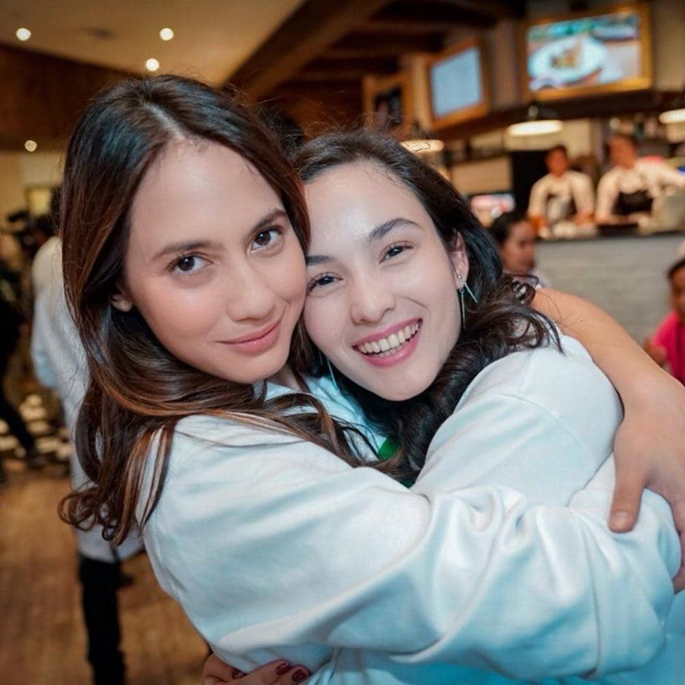 Instagram.com/pevpearce