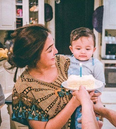 instagram.com/ashanty_ash