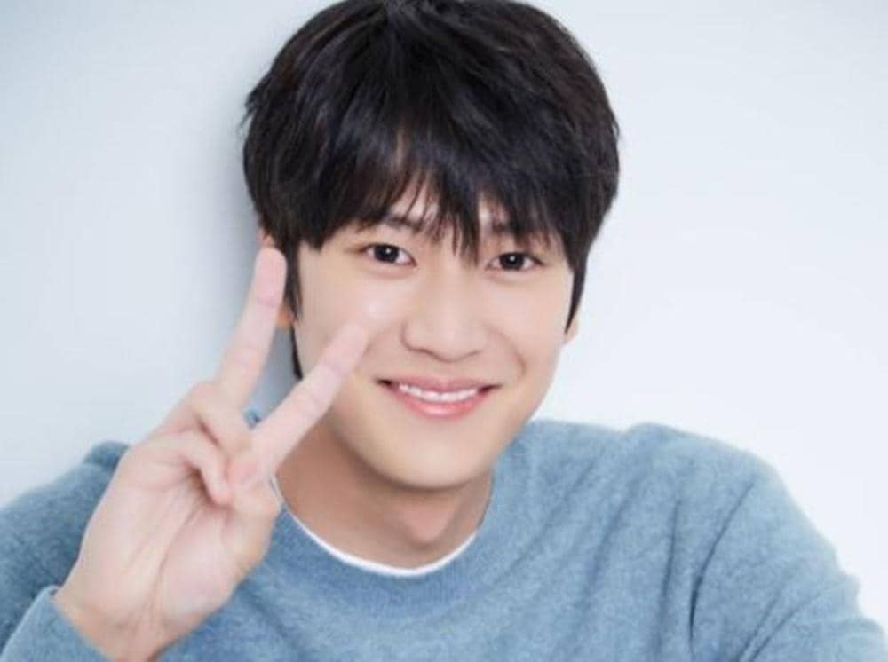 Instagram.com/10042n00