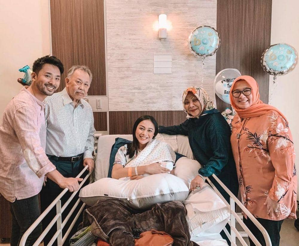 Instagram.com/whulandary