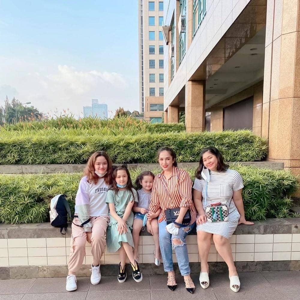 Instagram.com/ussypratama