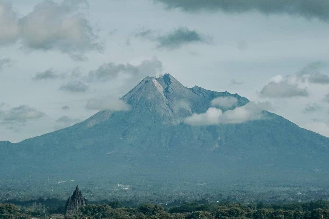 Instagram.com/gunungmerapiyogyakarta
