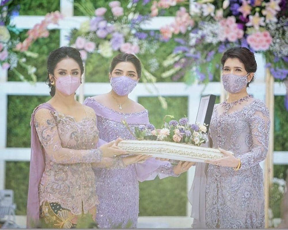 Instagram.com/krisdayantilemos