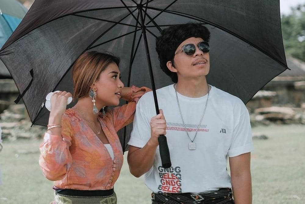 Instagram.com/Aurelie.hermansyah