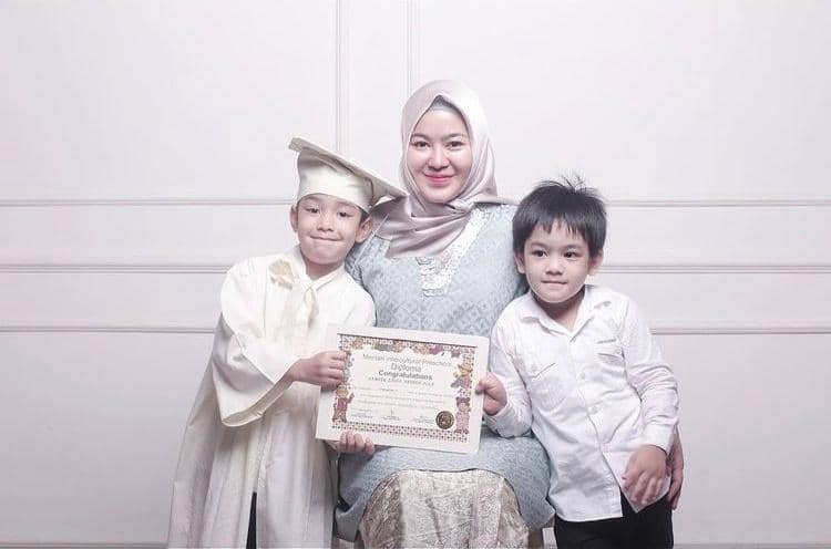 Instagram.com/stharia