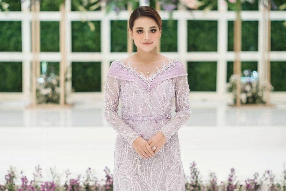 instagram.com/aurelie.hermansyah