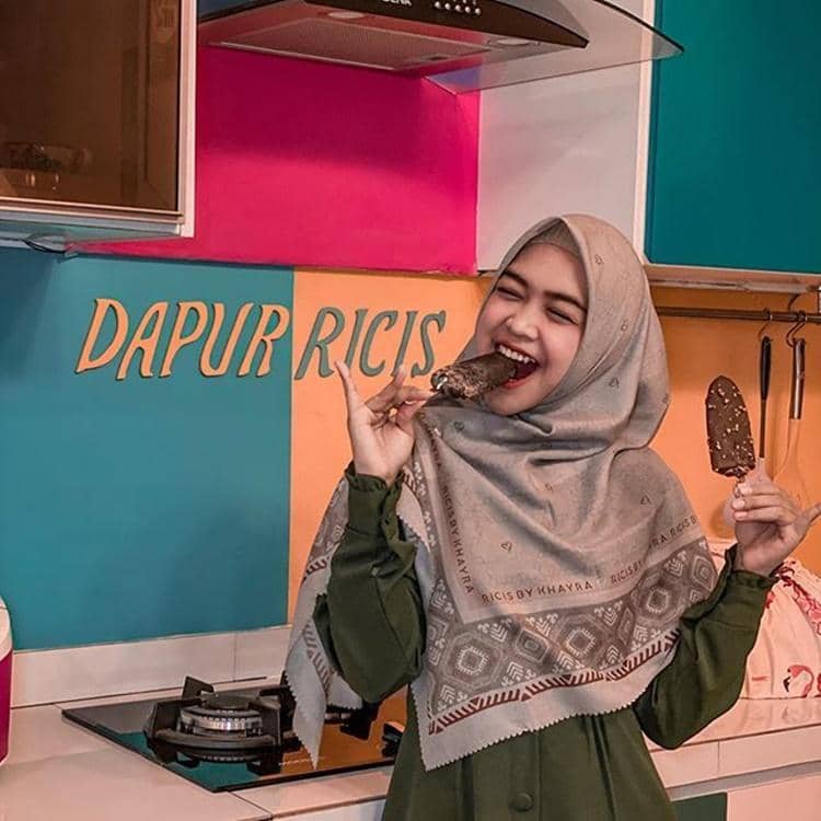 Instagram.com/riaricis1795