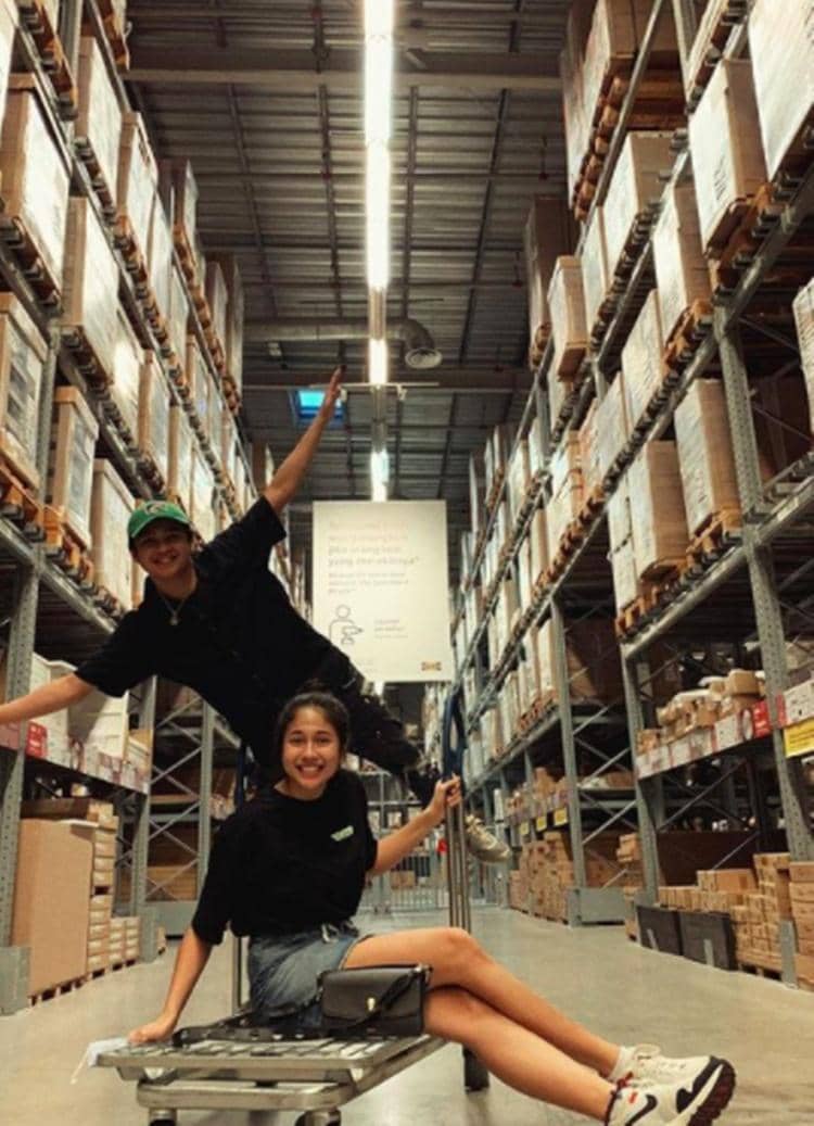 Instagram.com/bastiansteel