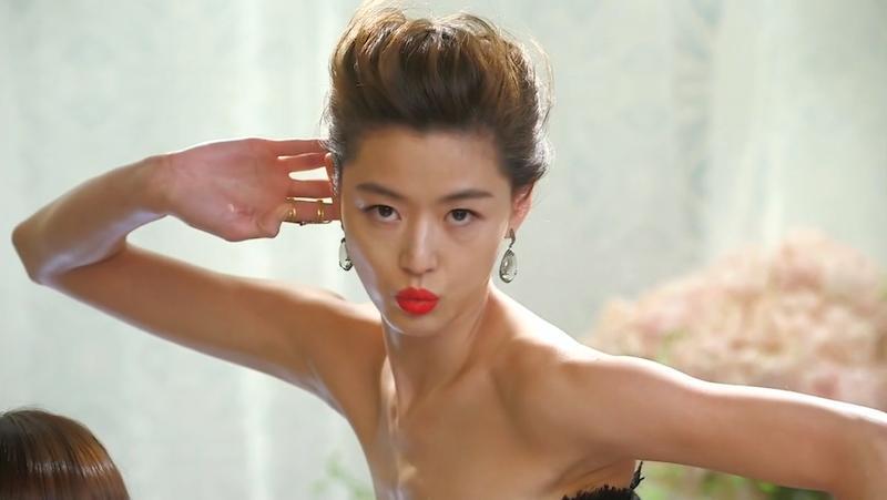 Super Ngakak! Inilah 5 Karater Utama Perempuan Terkocak di K-Drama