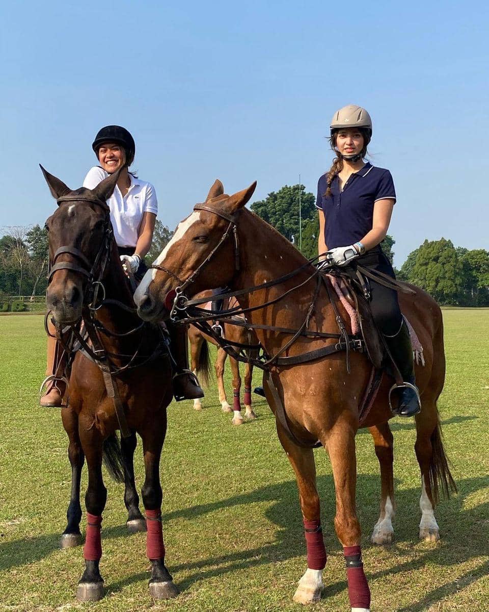 instagram.com/ramadhaniabakrie