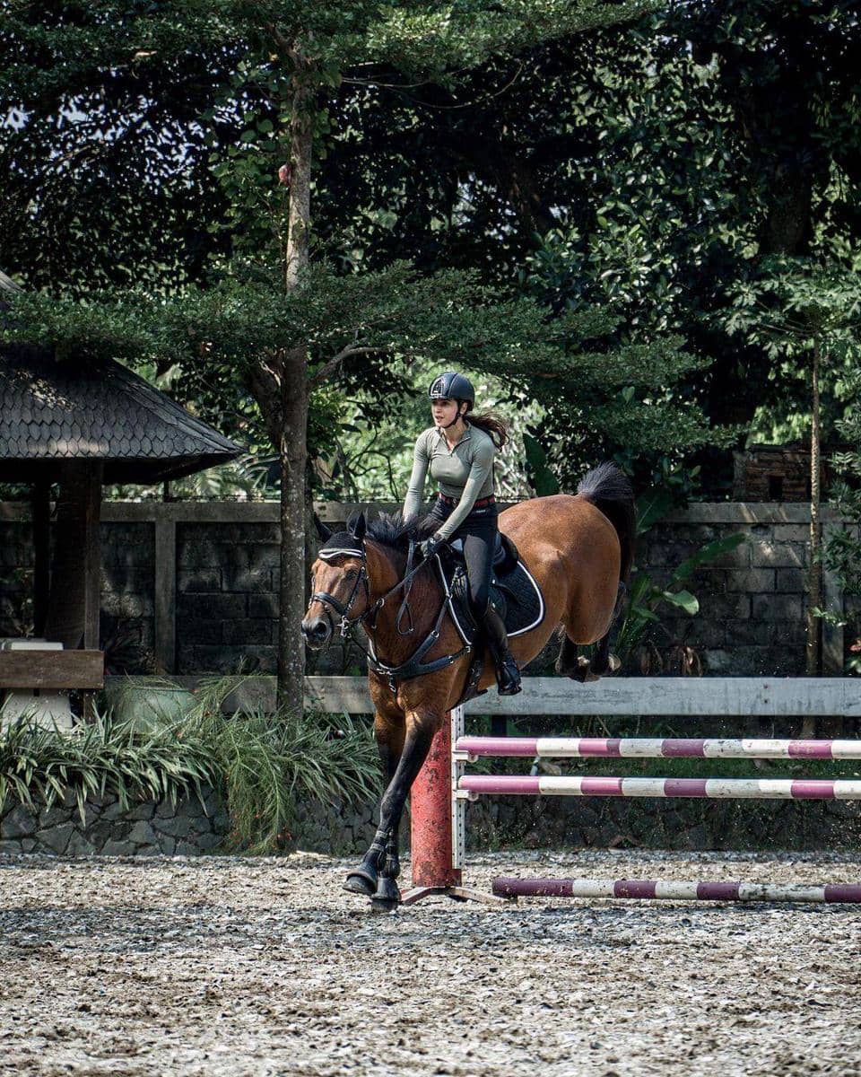 instagram.com/nsyakieb85