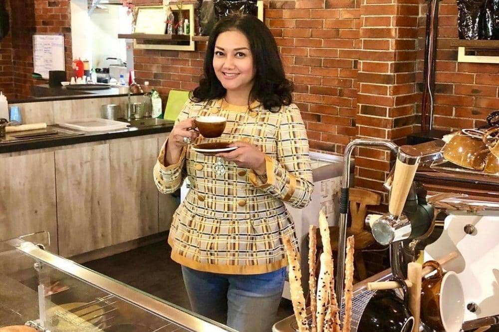 instagram.com/bellasaphiraofficial