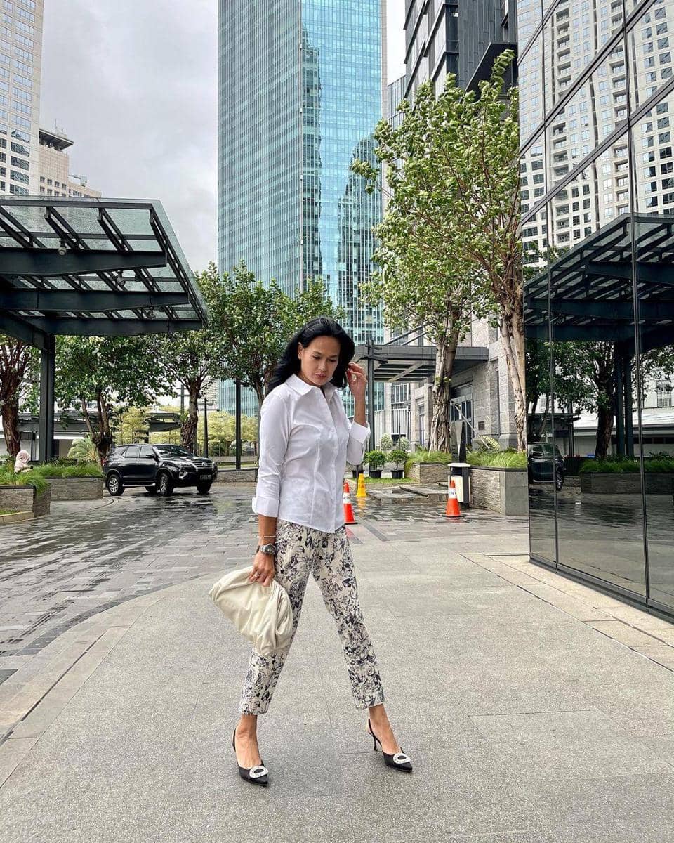 instagram.com/donnaharunofficial