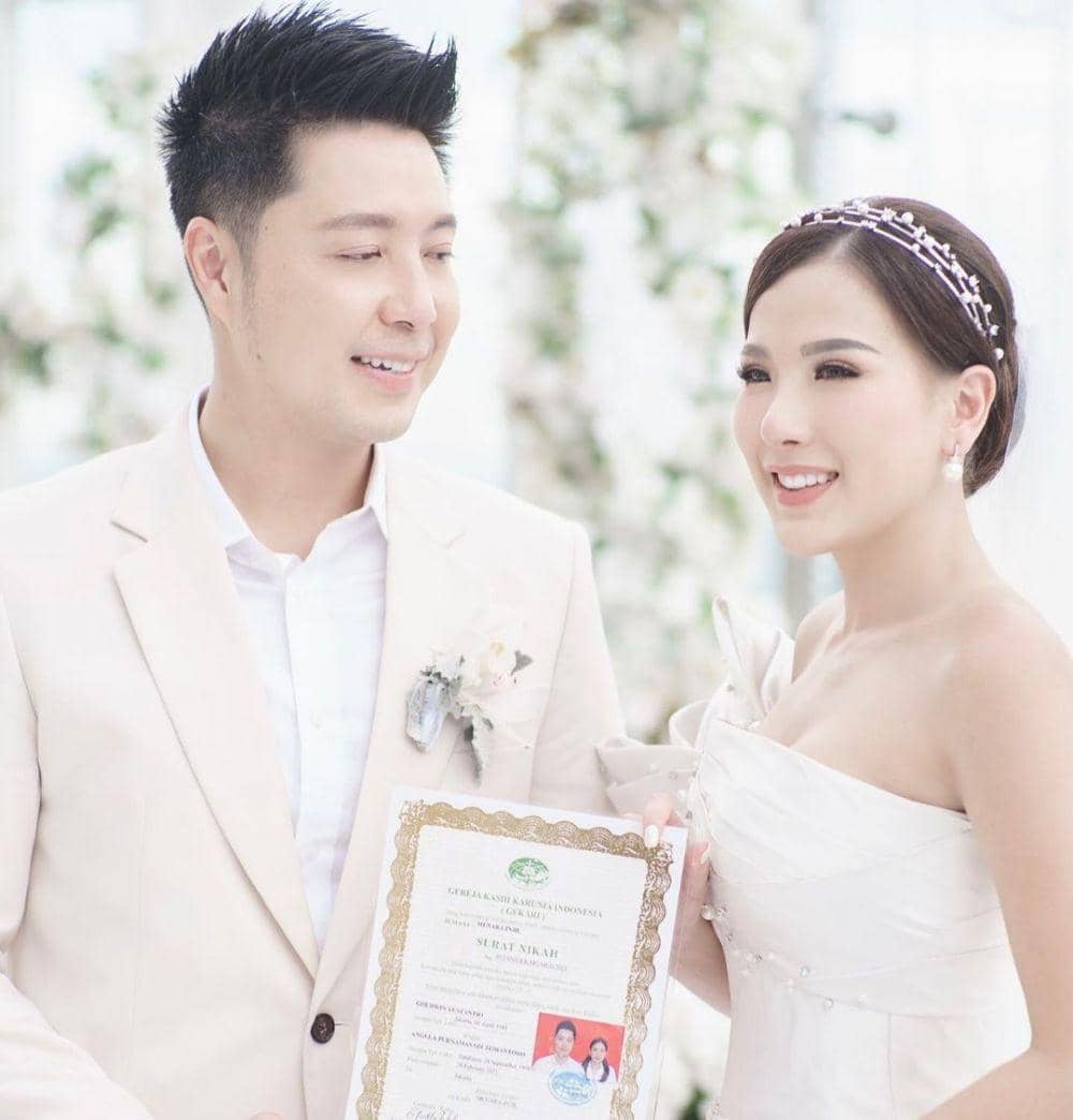 Instagram.com/angela.tee